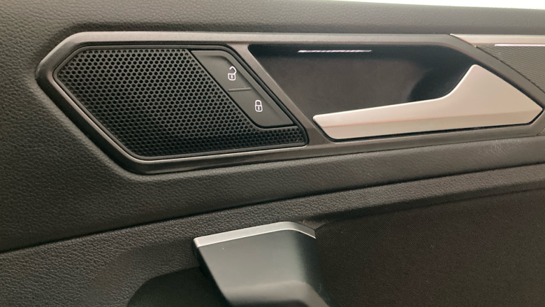 Volkswagen Tiguan 2.0 TSi 180 4Motion SEL 5dr DSG Petrol Estate